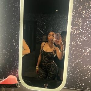 Meet your Posher, Shakyra